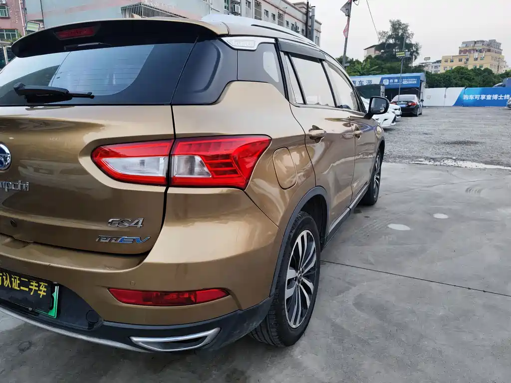GAC Motor GS4 Hybrid — фото 4