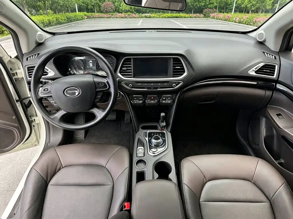 GAC Motor GS4 Hybrid — фото 4
