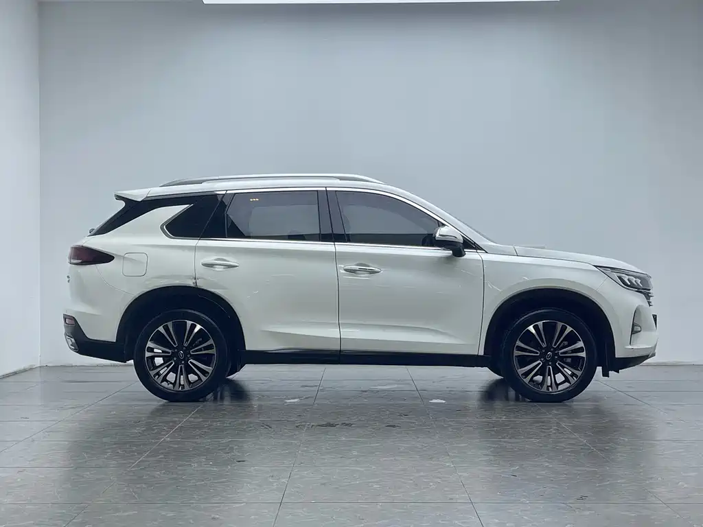 GAC Motor Trumpchi GS5 — фото 9