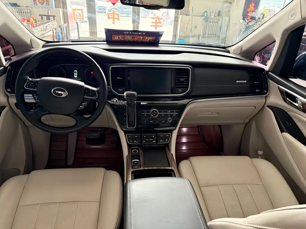 GAC Motor Trumpchi M8 — фото 6