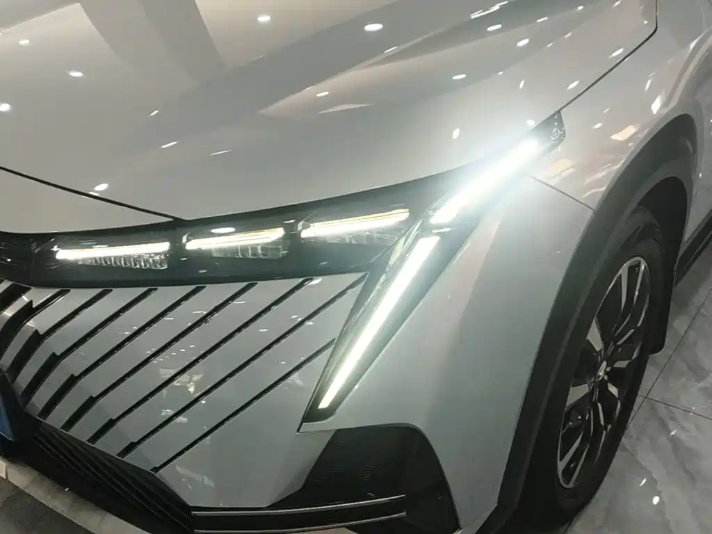 GAC Motor Shadow Cool — фото 24