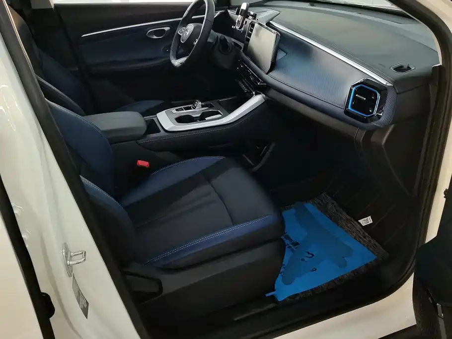 GAC Motor Trumpchi GS3 — фото 8