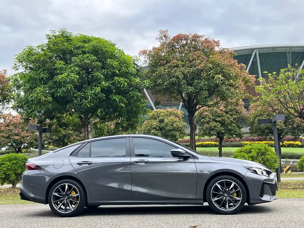 GAC Motor Shadow Leopard — фото 4
