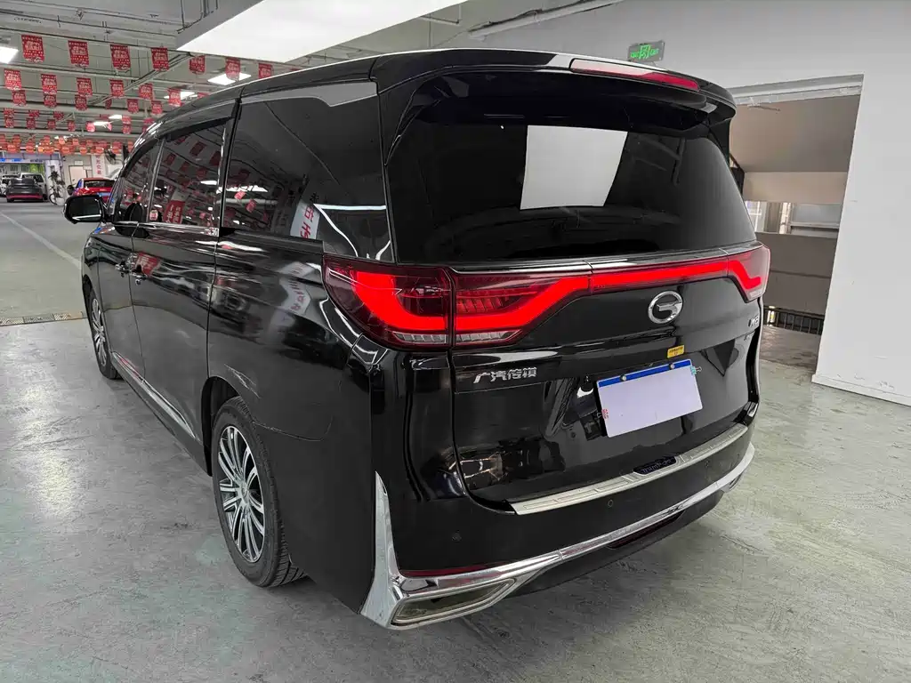 GAC Motor Trumpchi M8 — фото 10