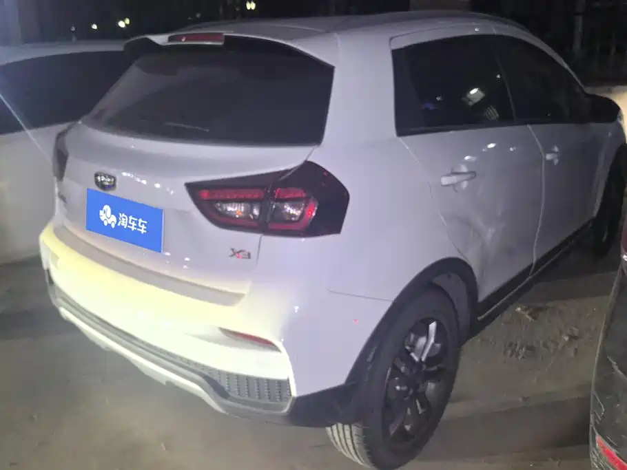 Geely Vision X3 — фото 3