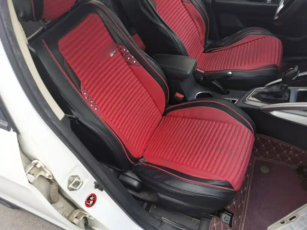 Geely Vision X3 — фото 24