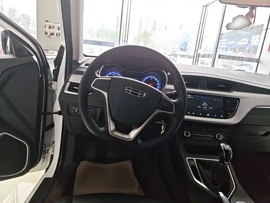Geely Vision — фото 10