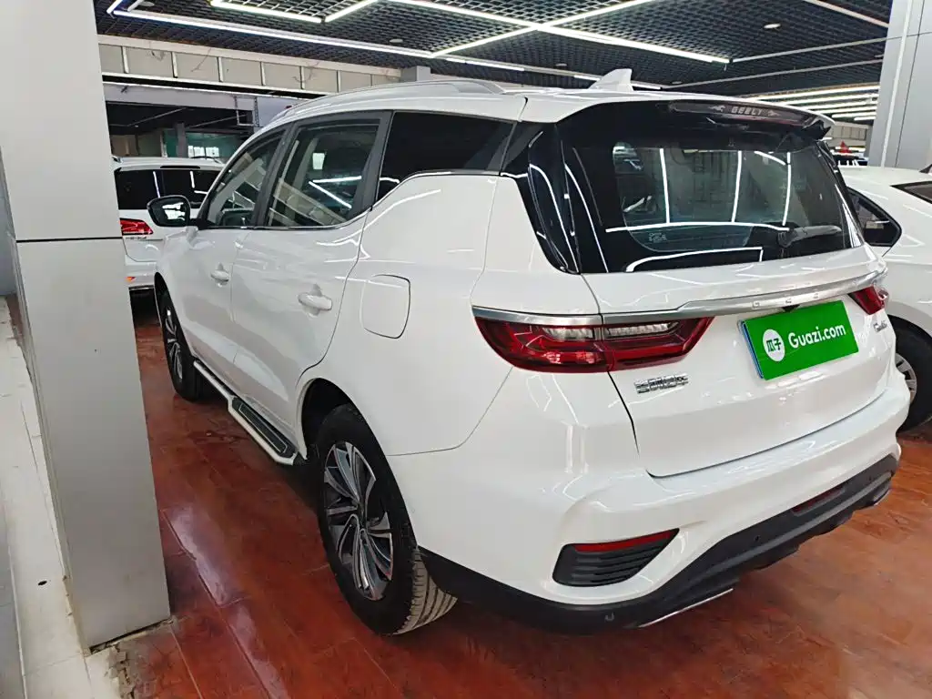 Geely Vision X6 — фото 23