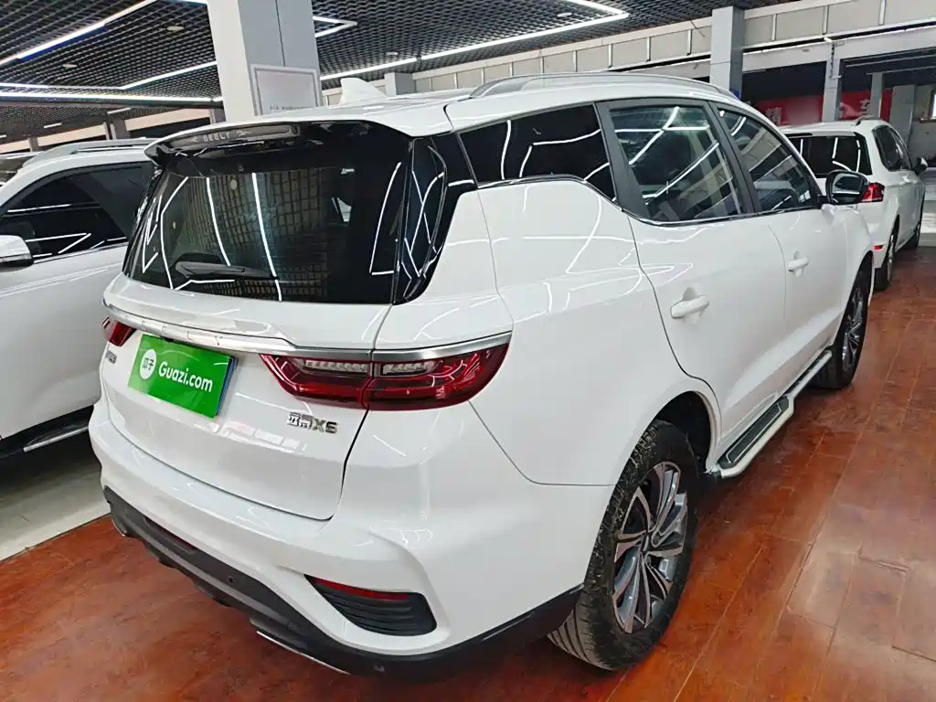 Geely Vision X6 — фото 4
