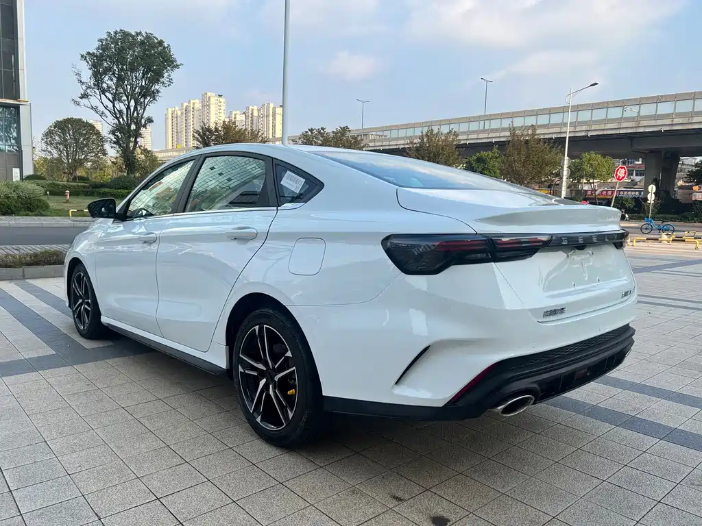 Geely Binrui — фото 17