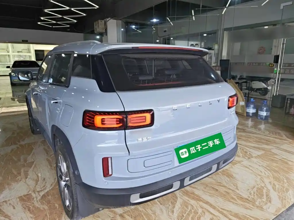 Geely Icon — фото 4