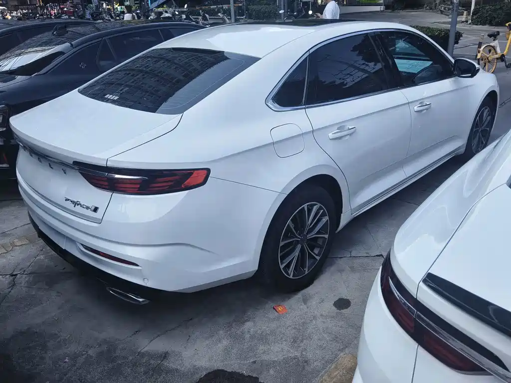 Geely Xingrui — фото 16