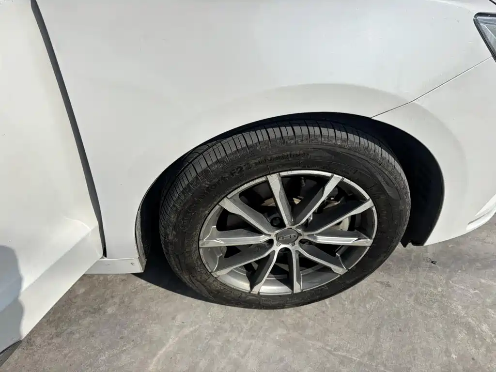Geely Borui — фото 14