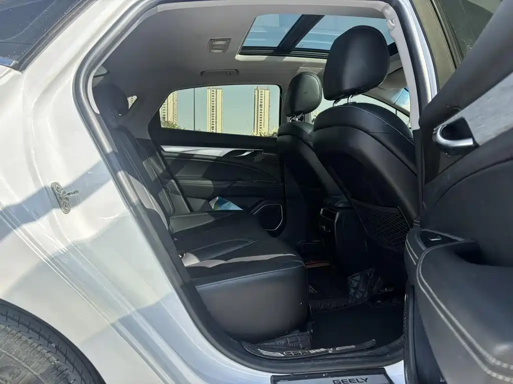 Geely Borui — фото 10