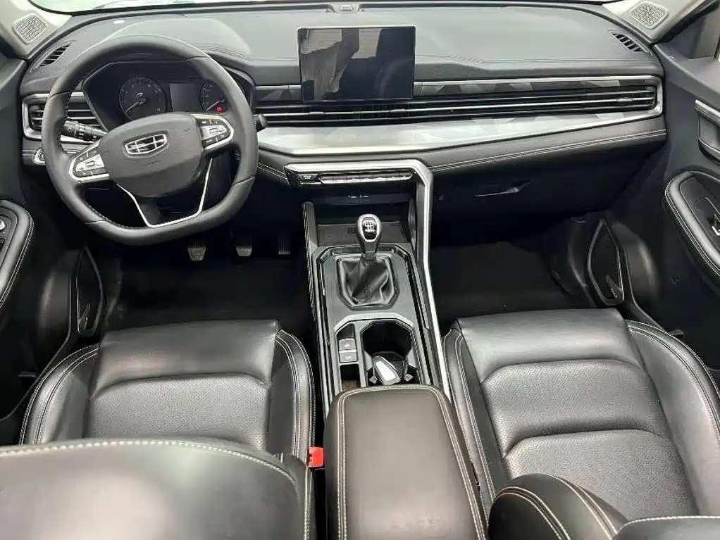 Geely Vision X6 — фото 15