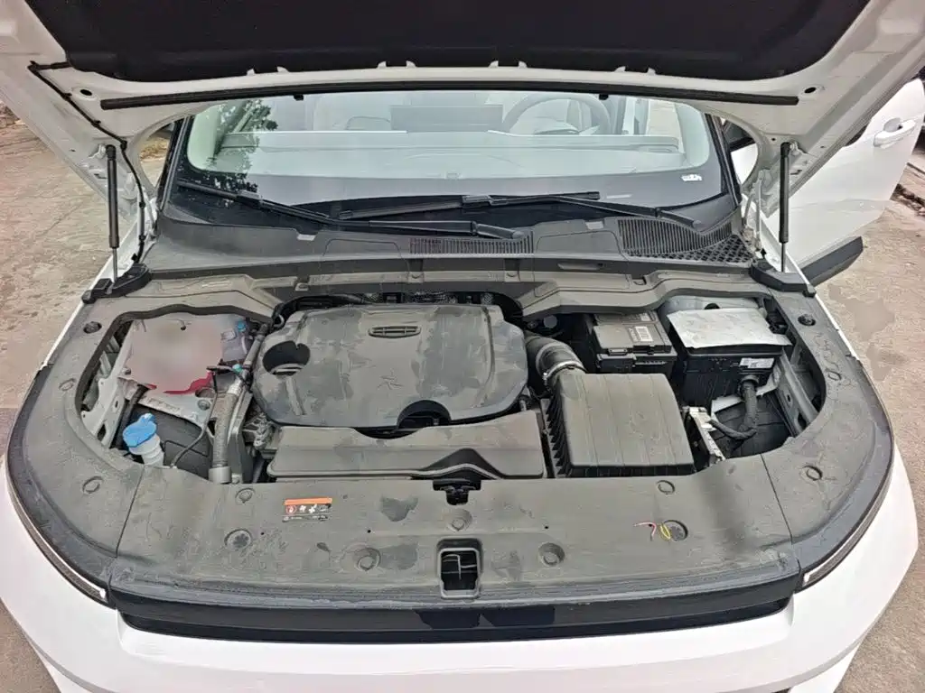 Geely Icon — фото 19