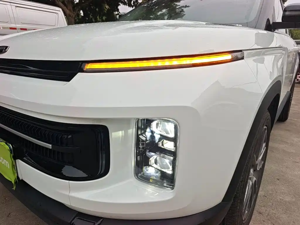 Geely Icon — фото 23