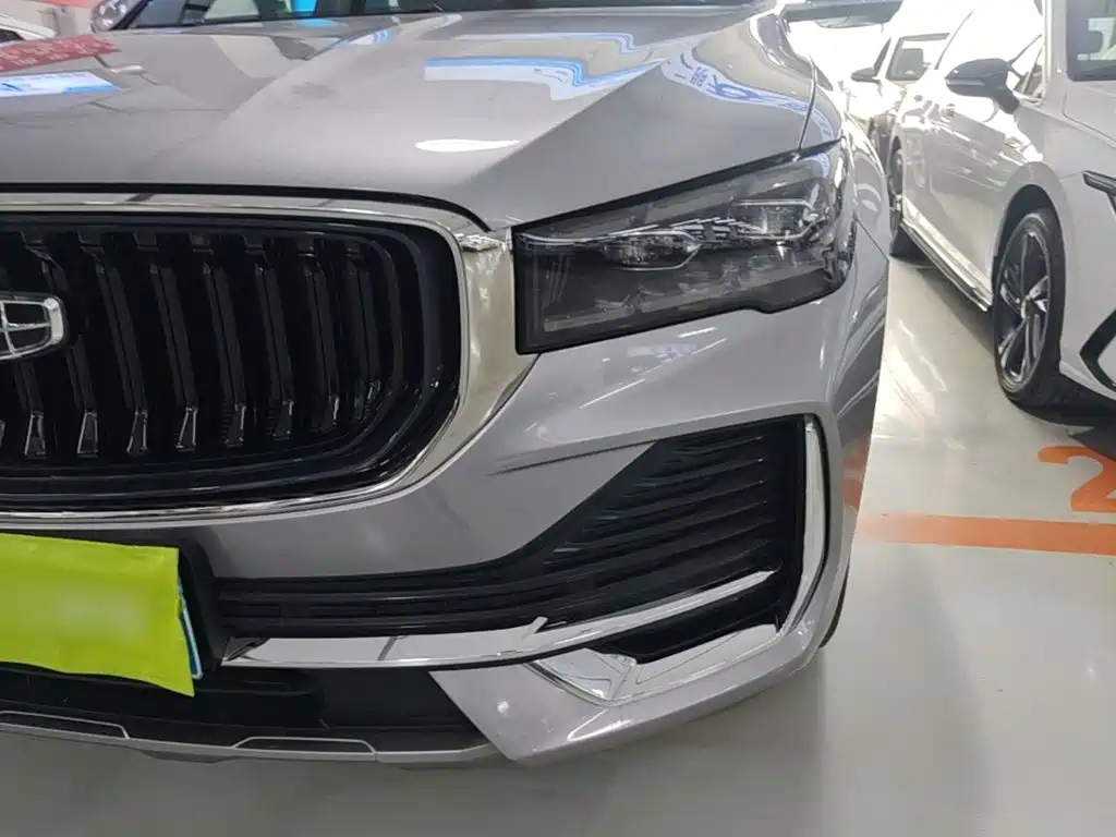 Geely Xingyue L — фото 23