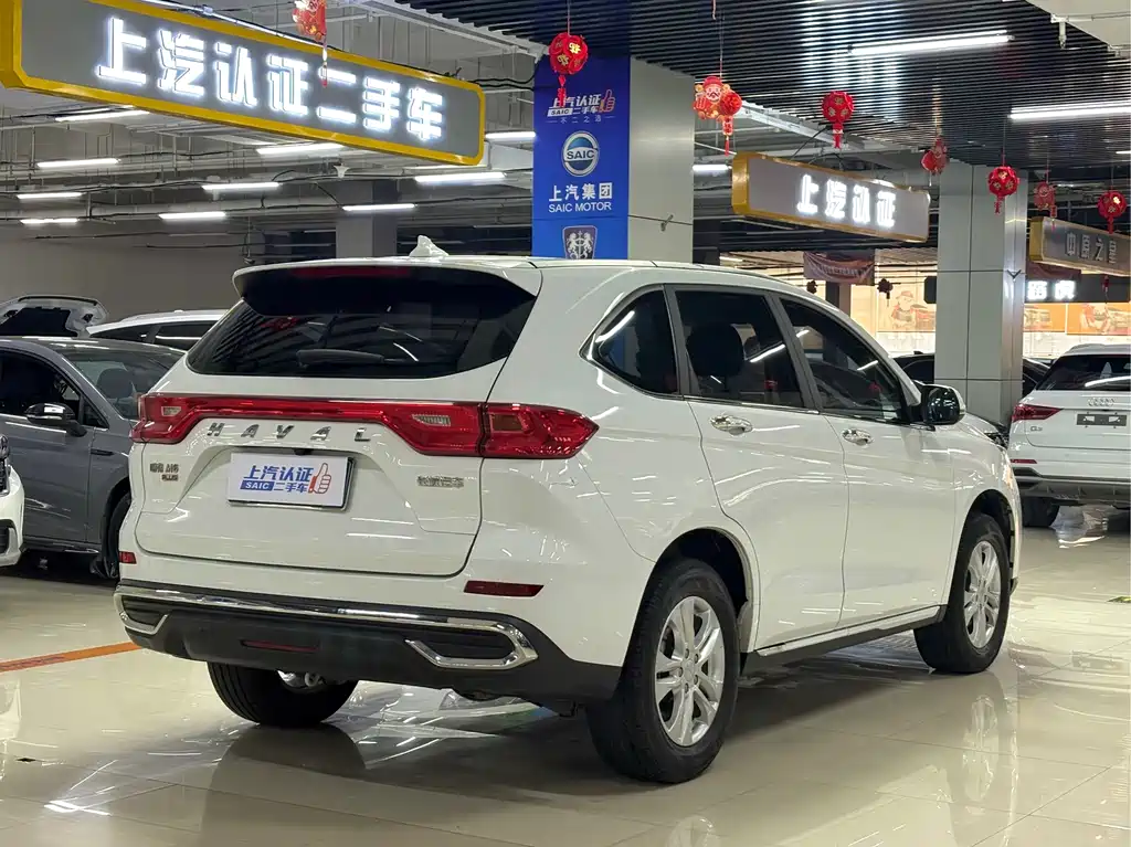 Haval M6 — фото 11