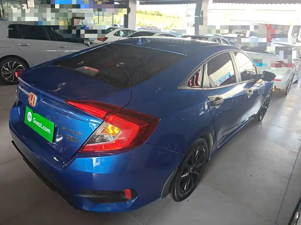 Honda Civic — фото 7