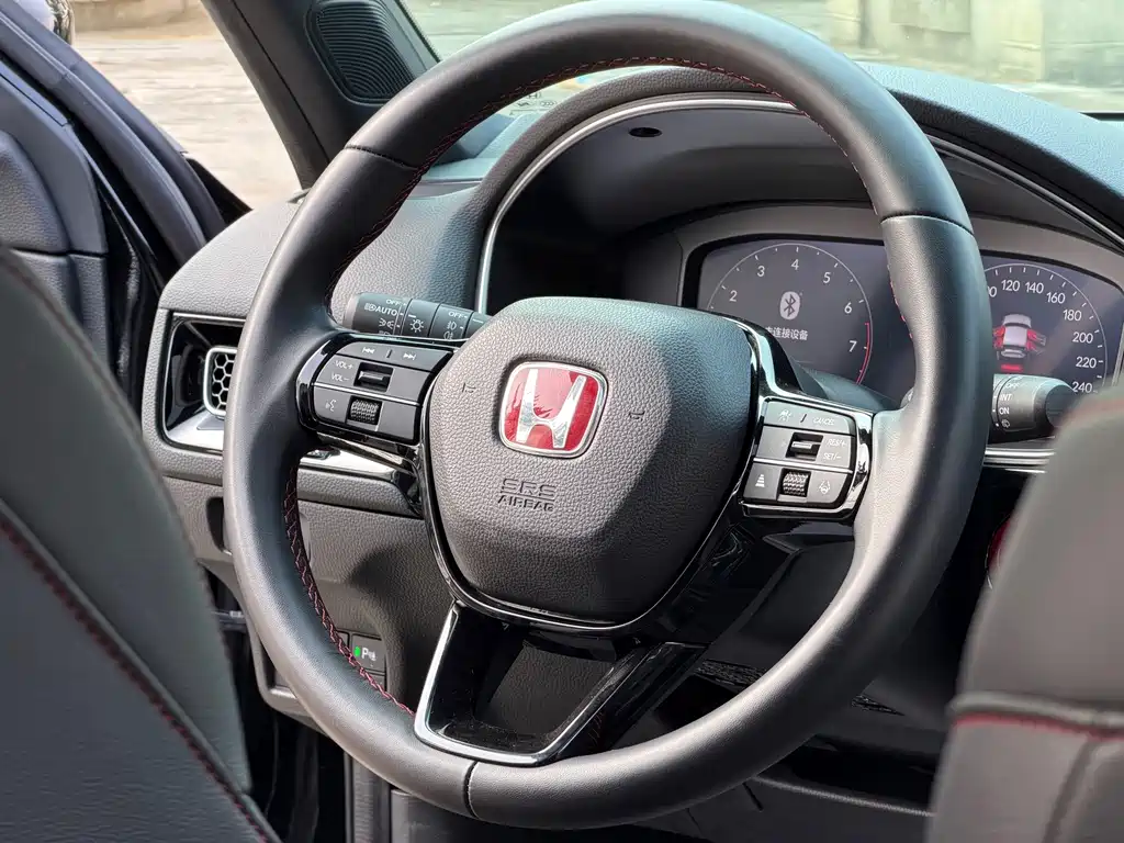 Honda Civic — фото 23