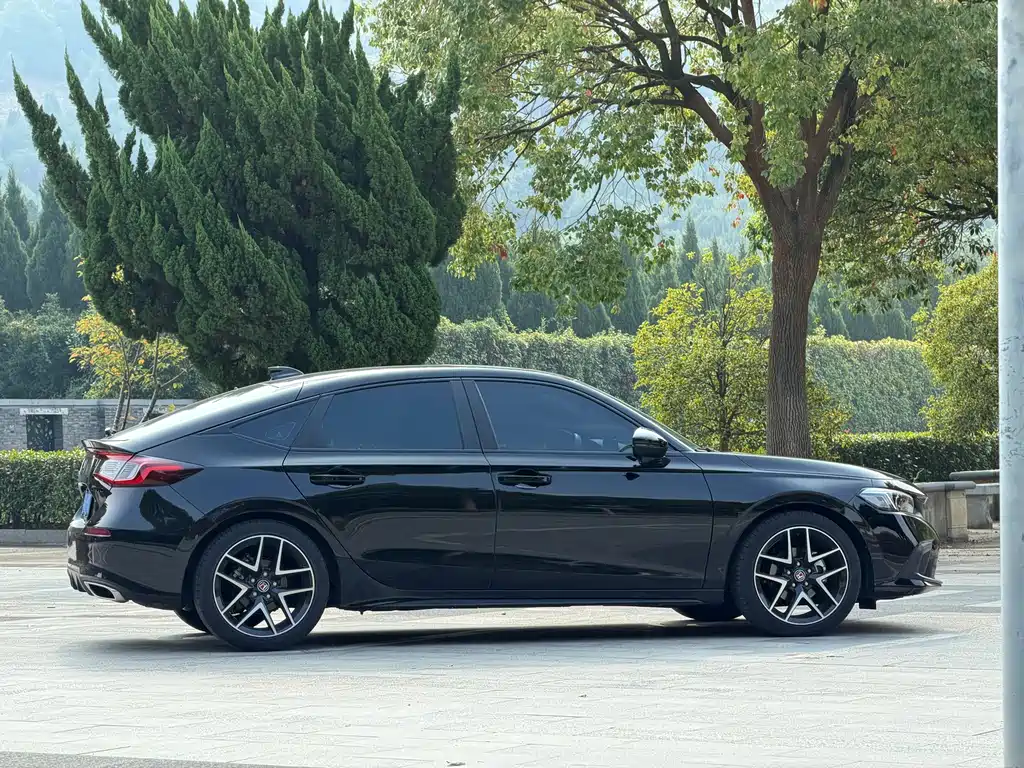 Honda Civic — фото 4