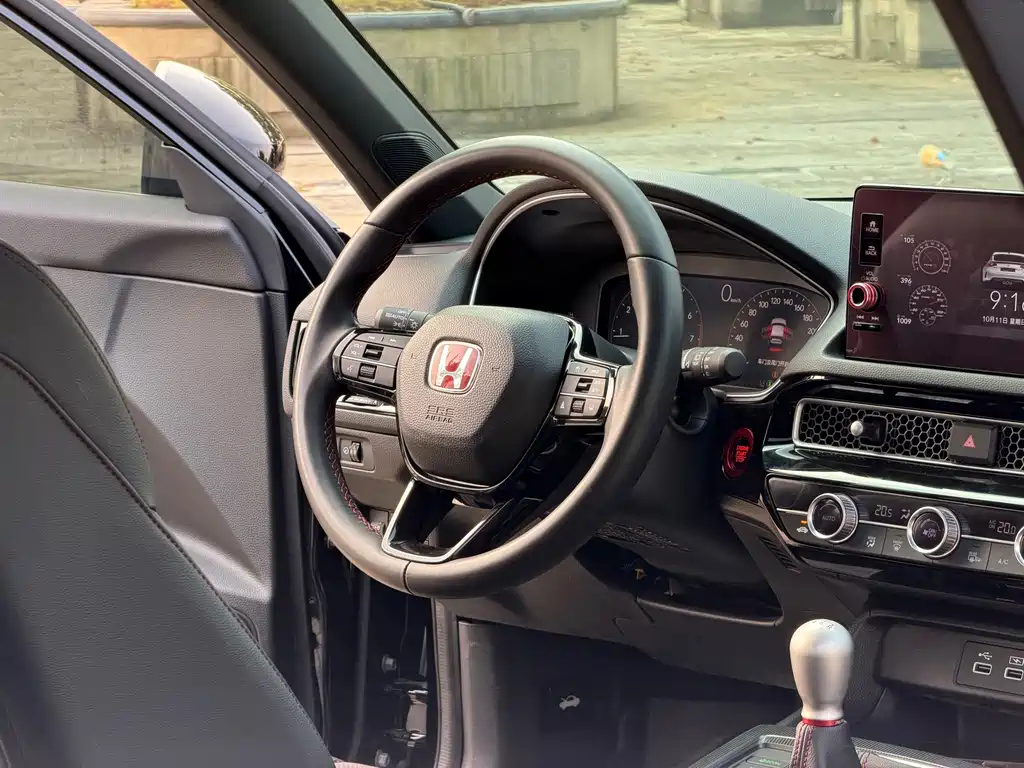 Honda Civic — фото 32