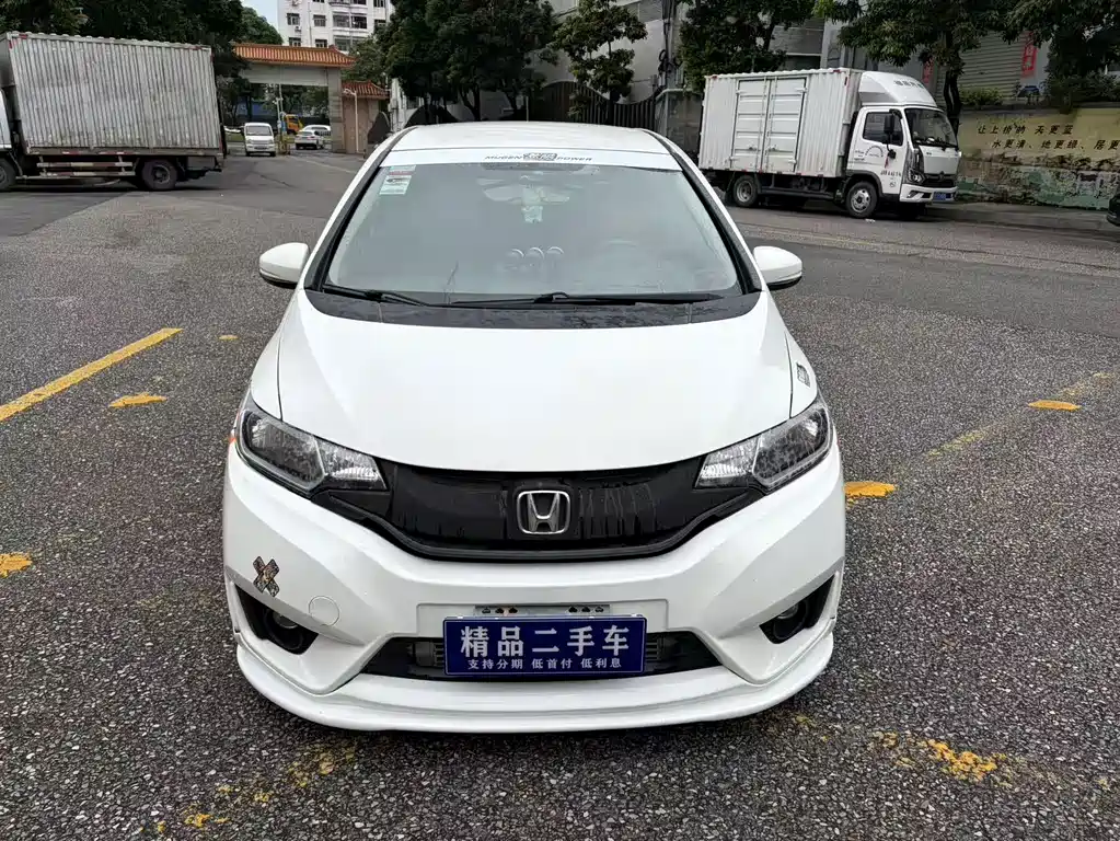 Honda Fit — фото 2