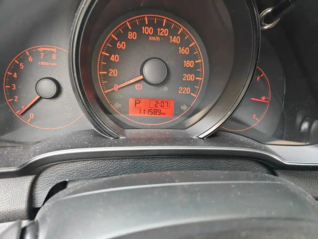Honda Fit — фото 13
