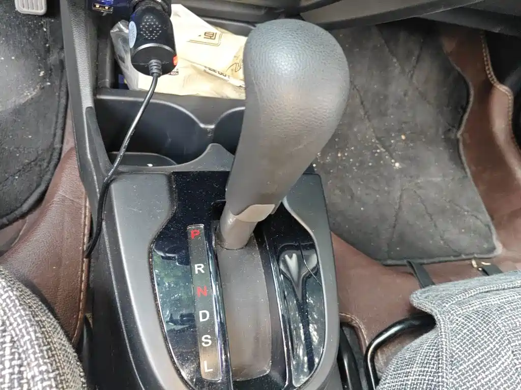Honda Fit — фото 15