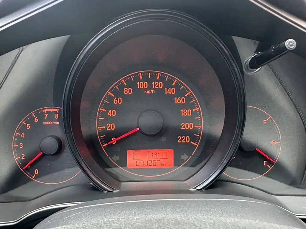 Honda Fit — фото 4