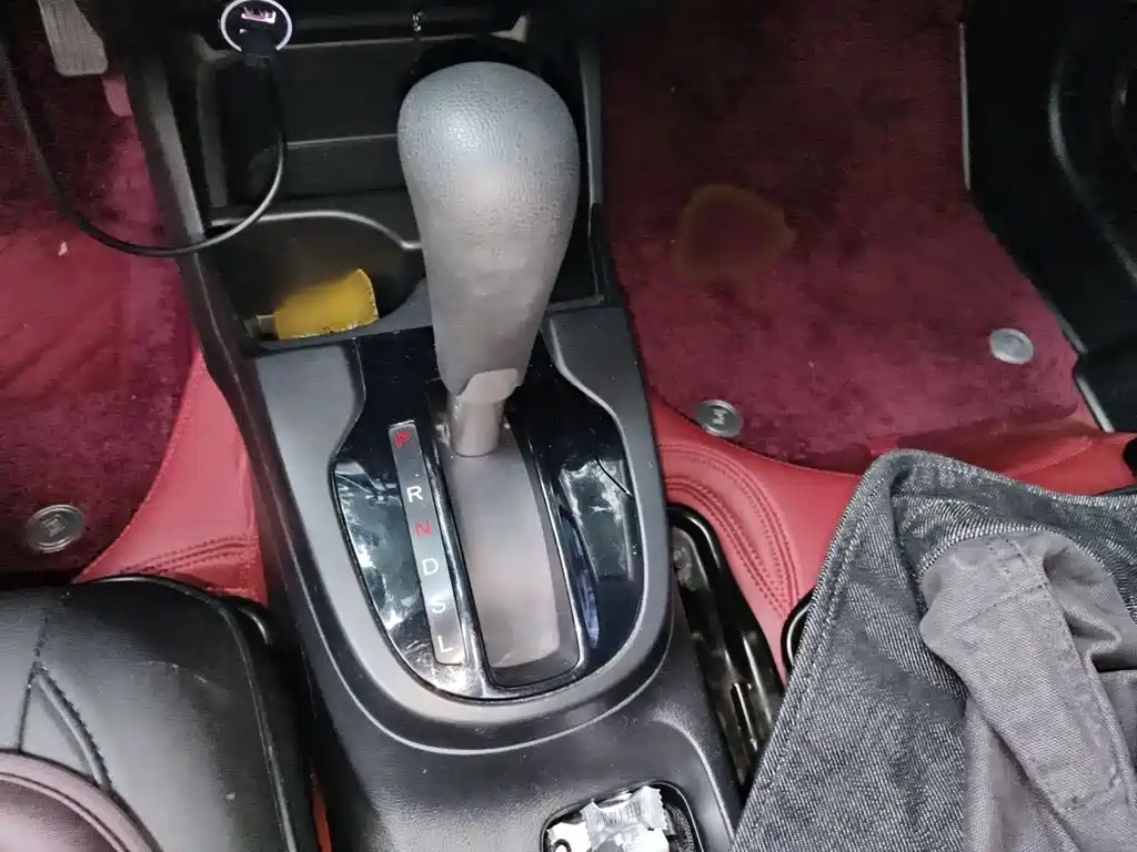 Honda Fit — фото 6
