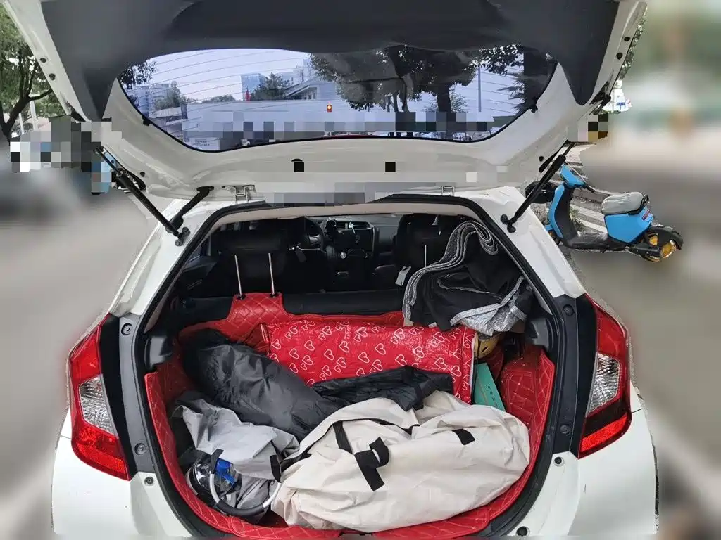 Honda Fit — фото 9