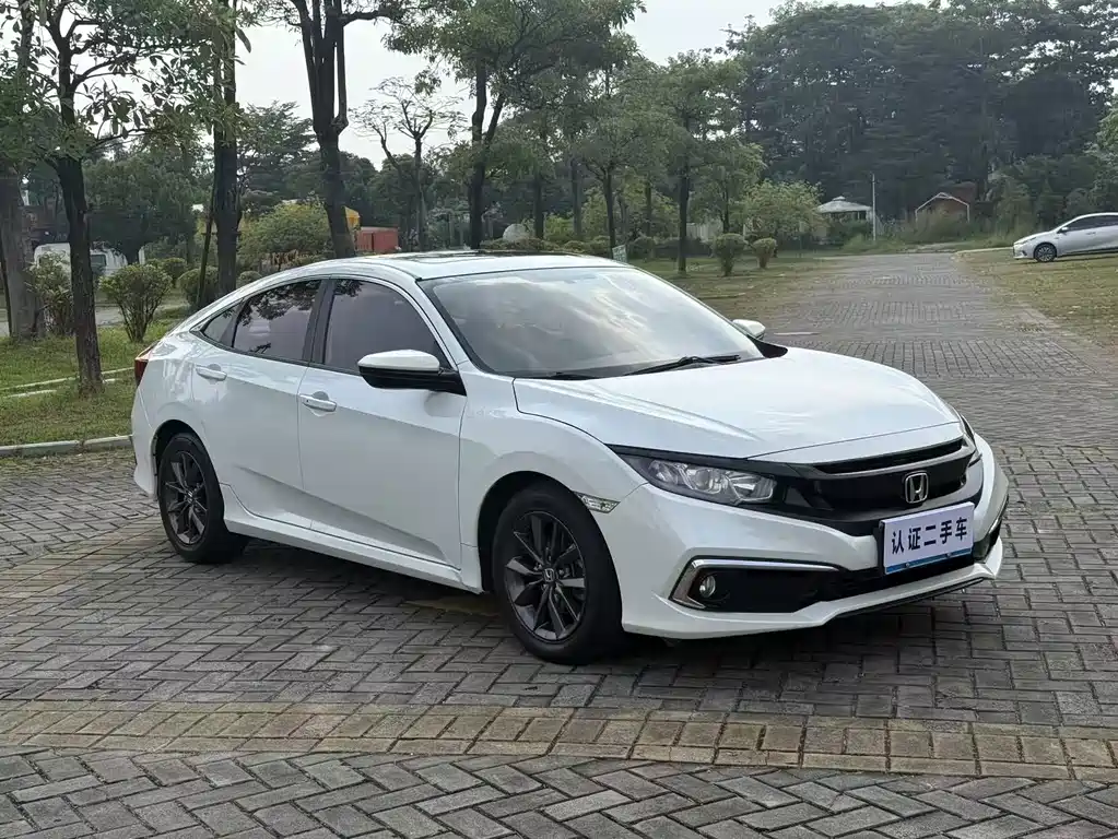 Honda Civic — фото 3