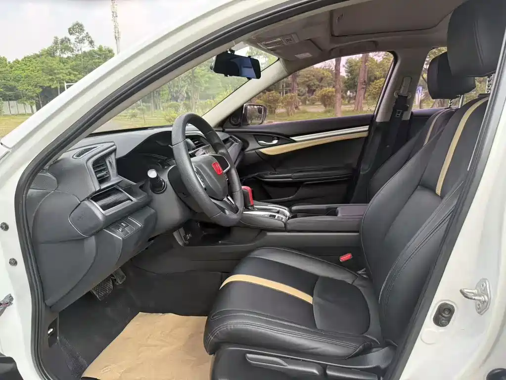 Honda Civic — фото 6