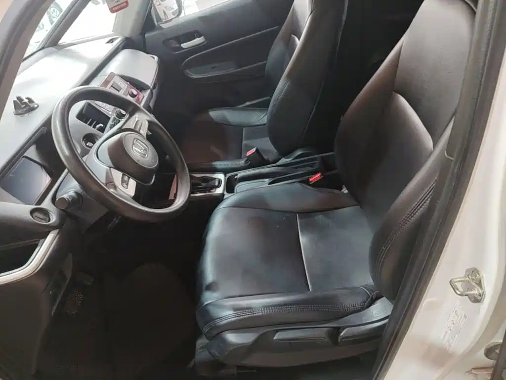 Honda Fit — фото 14