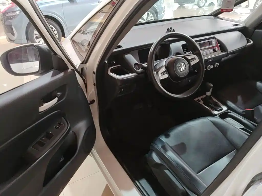 Honda Fit — фото 15