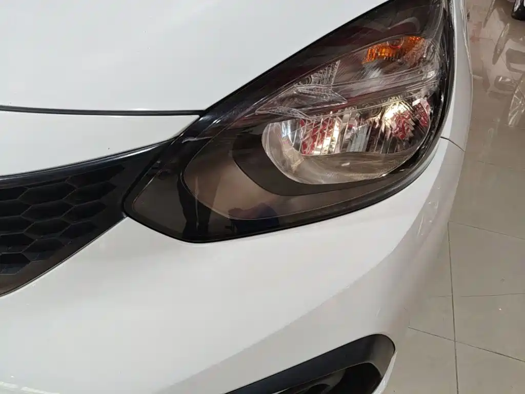 Honda Fit — фото 23