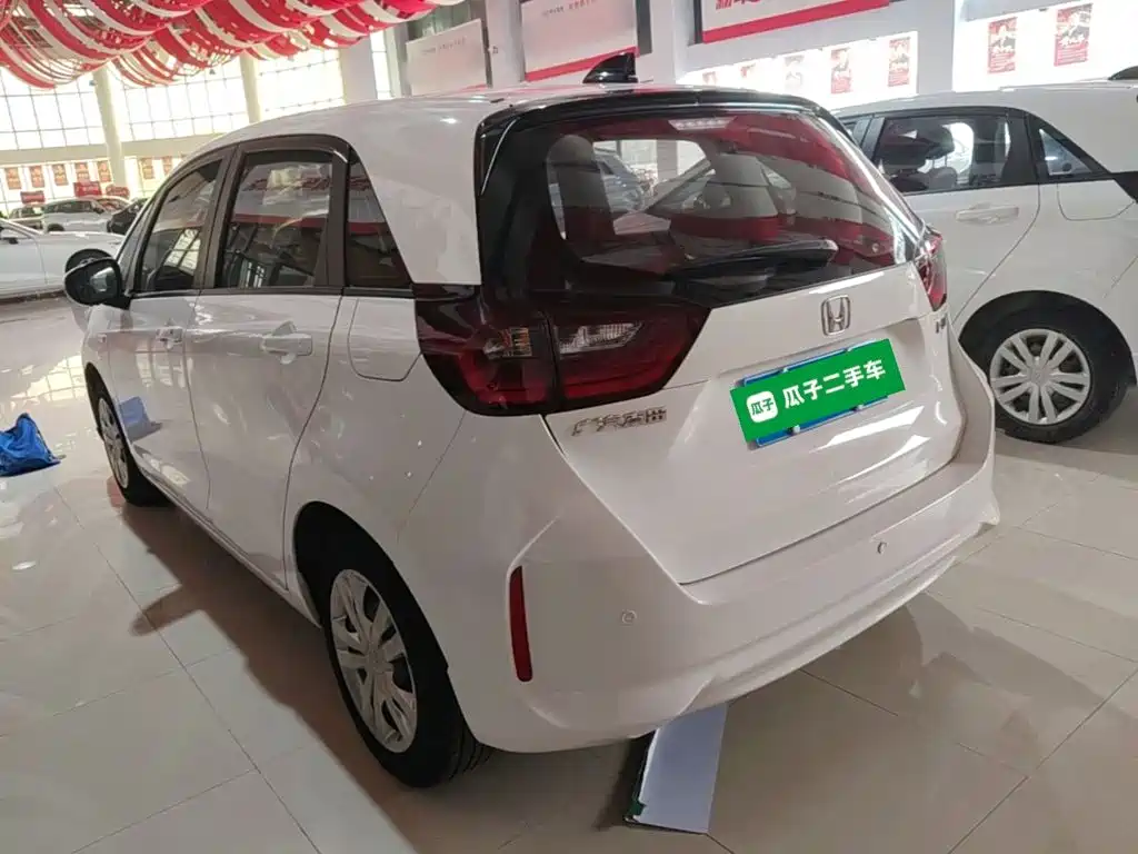 Honda Fit — фото 4