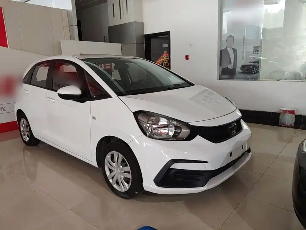 Honda Fit — фото 3