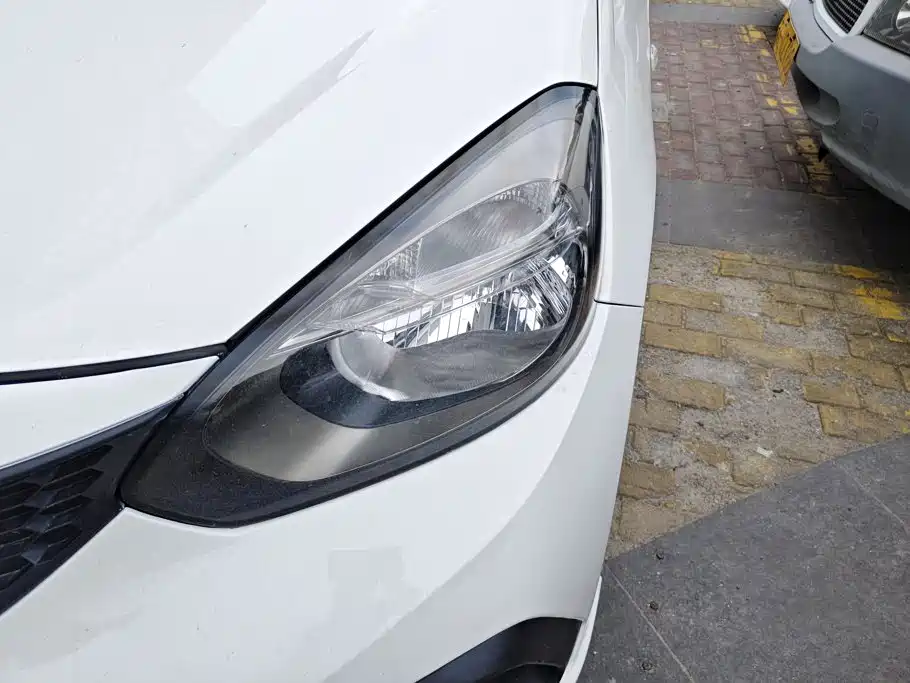 Honda Fit — фото 5