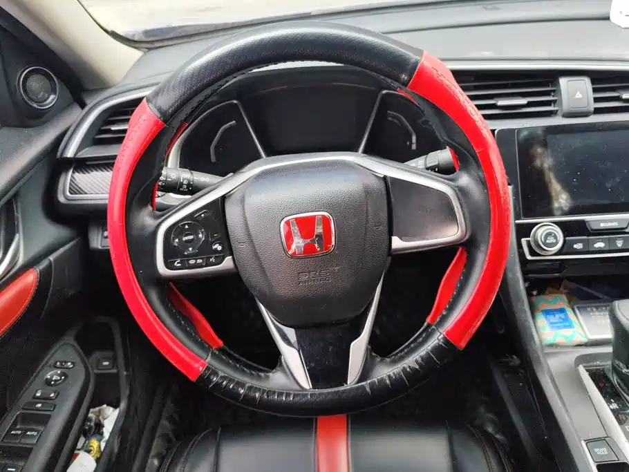 Honda Civic — фото 15