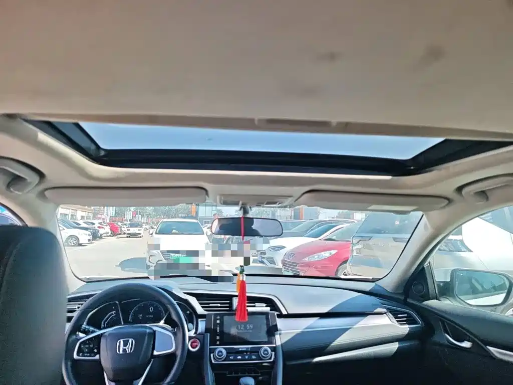 Honda Civic — фото 8