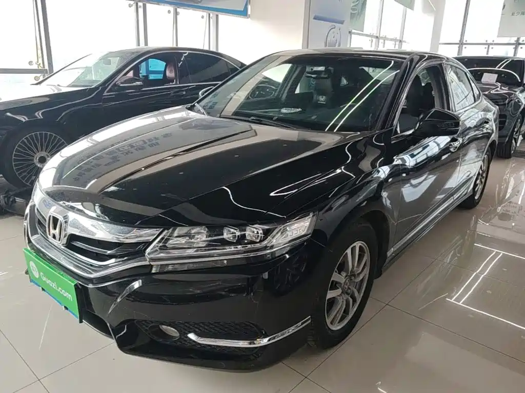 Honda Spirior — фото 2