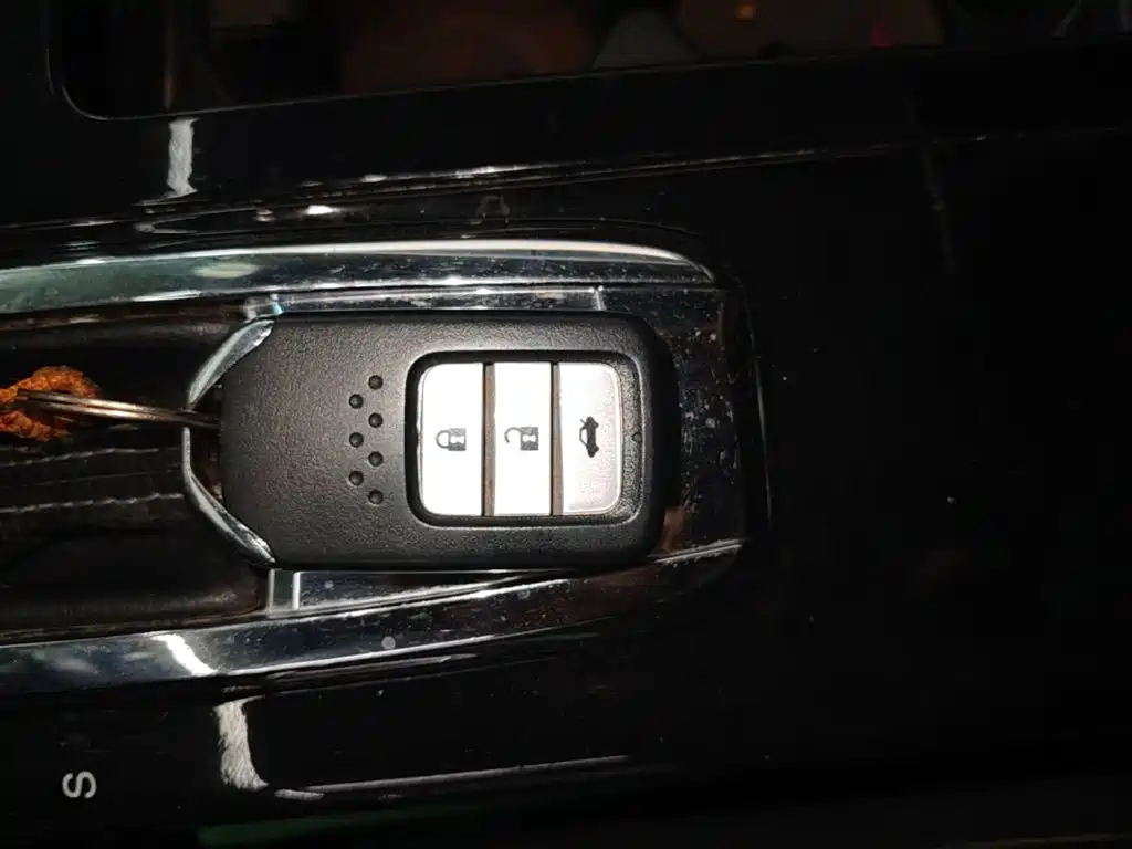 Honda Spirior — фото 9