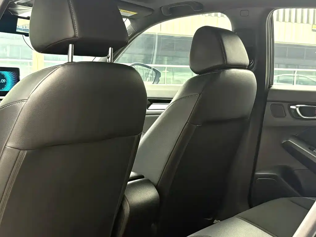 Honda Civic — фото 7