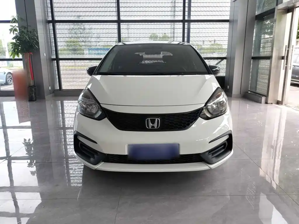 Honda Fit — фото 4