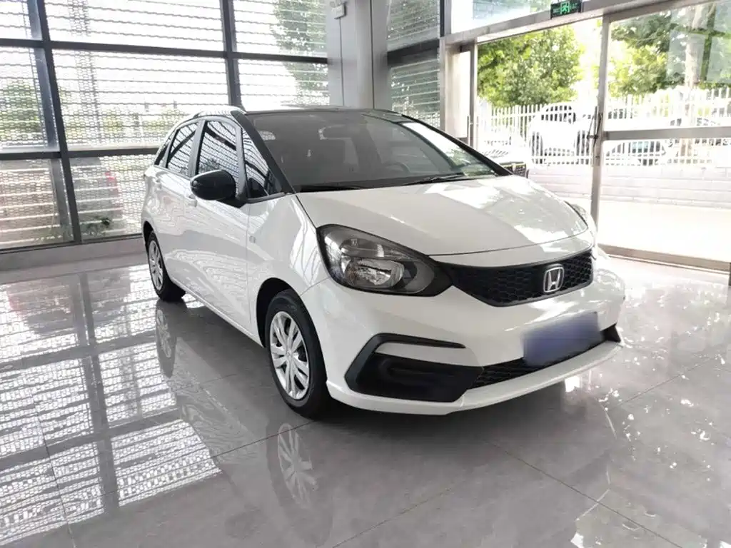 Honda Fit — фото 5