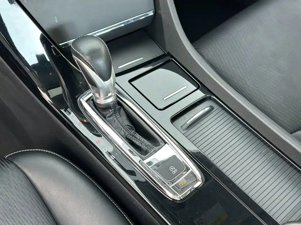 Honda Spirior — фото 19