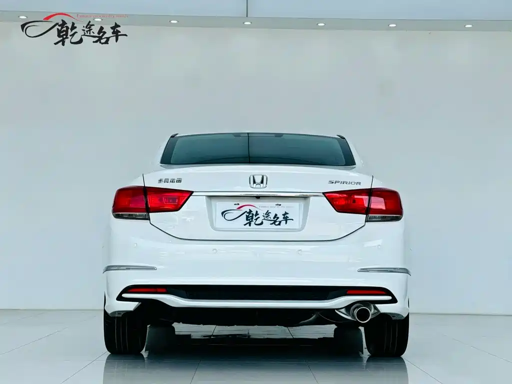 Honda Spirior — фото 6